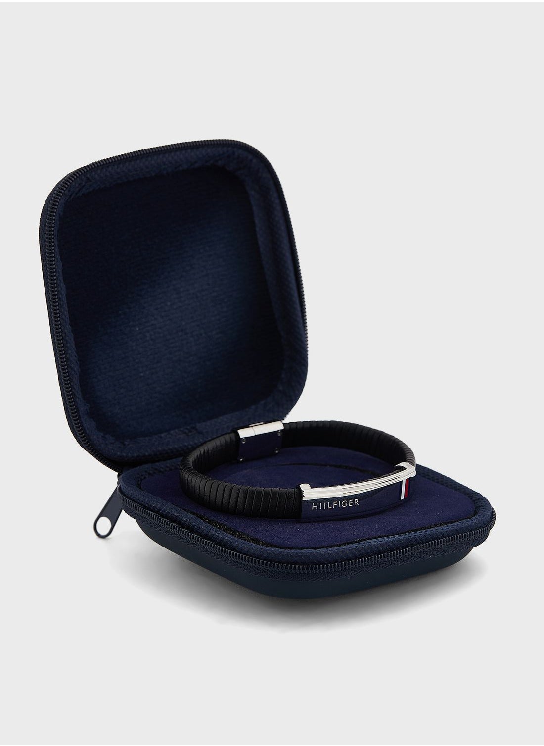 buy-tommy-hilfiger-flat-braided-bracelet_wbt