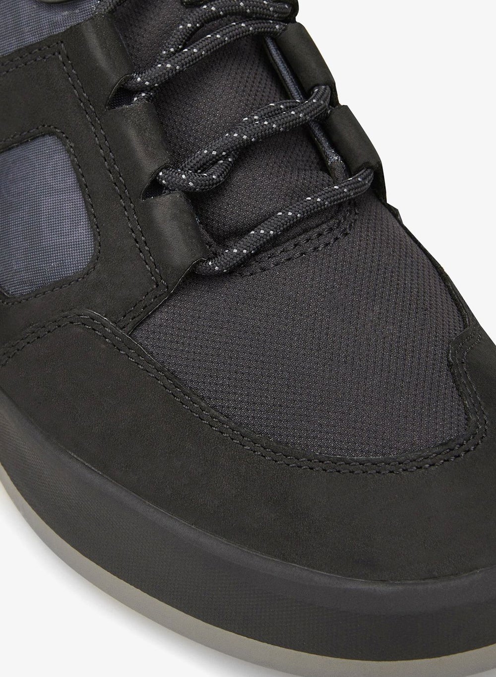 buy-timberland-men-s-supaway-leather-chukka-shoe_ko8