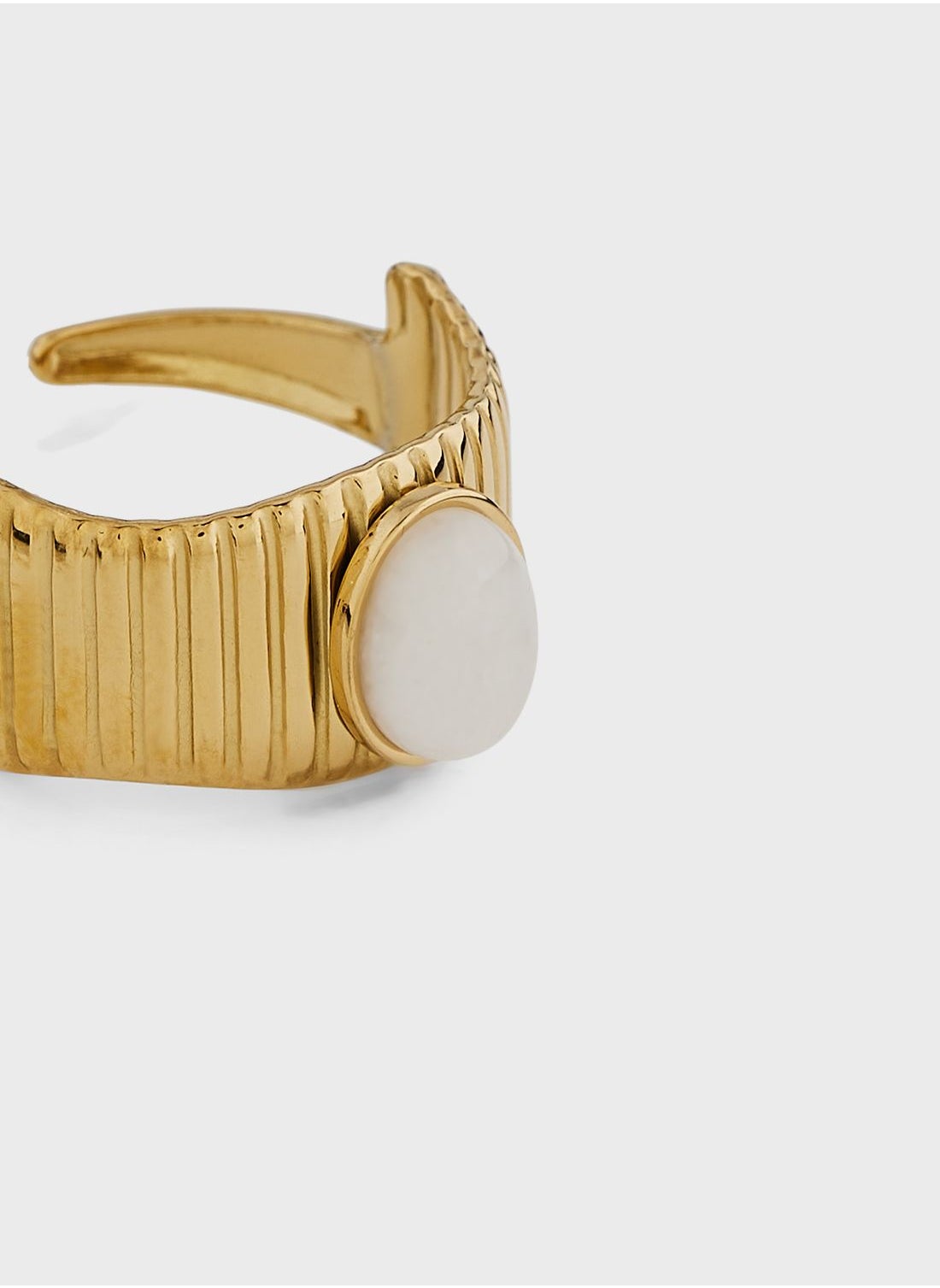 buy-lady-mauve-mabel-oval-stone-patterned-ring_cmb