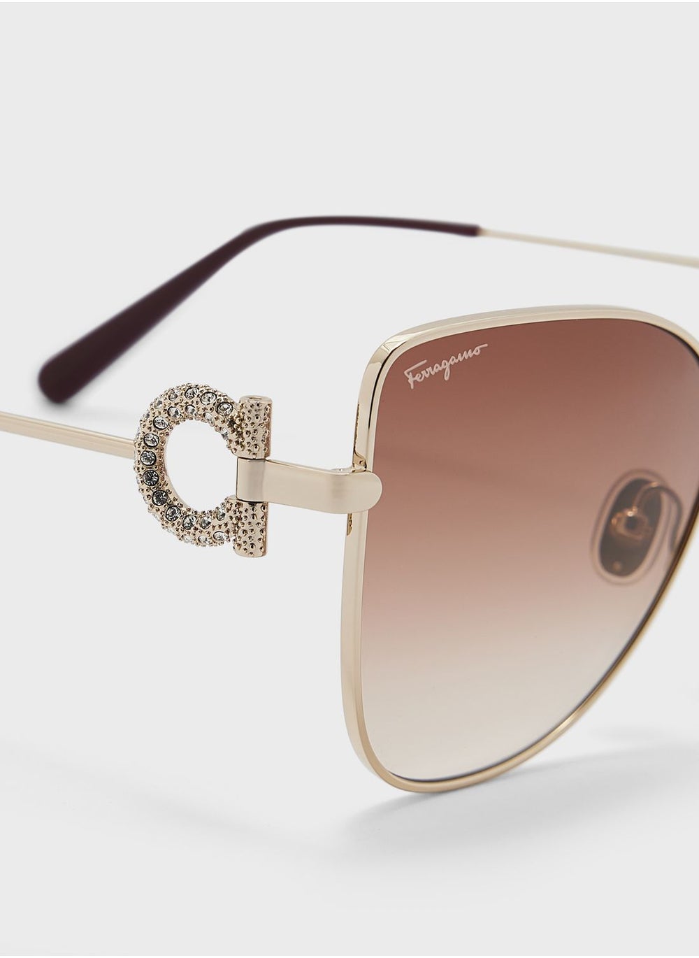 buy-ferragamo-cat-eye-oversized-sunglasses_h1v